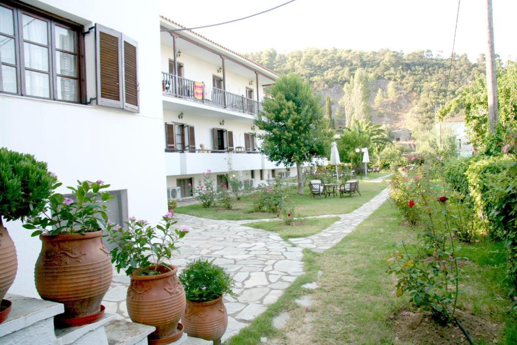 Afroditi Panormos  Exterior photo